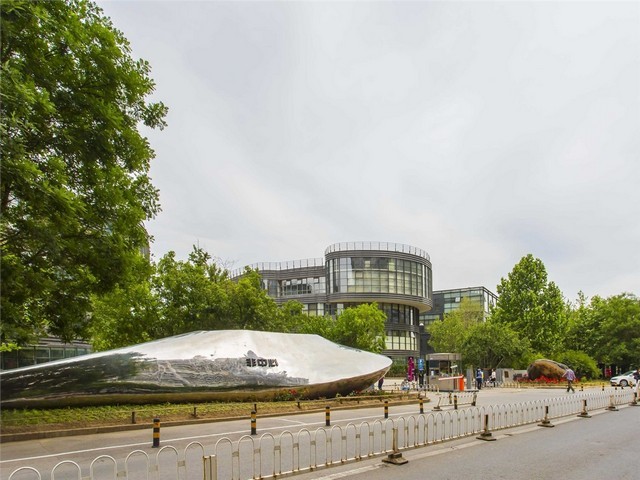 湖北餐厅闪电匣机器人设计